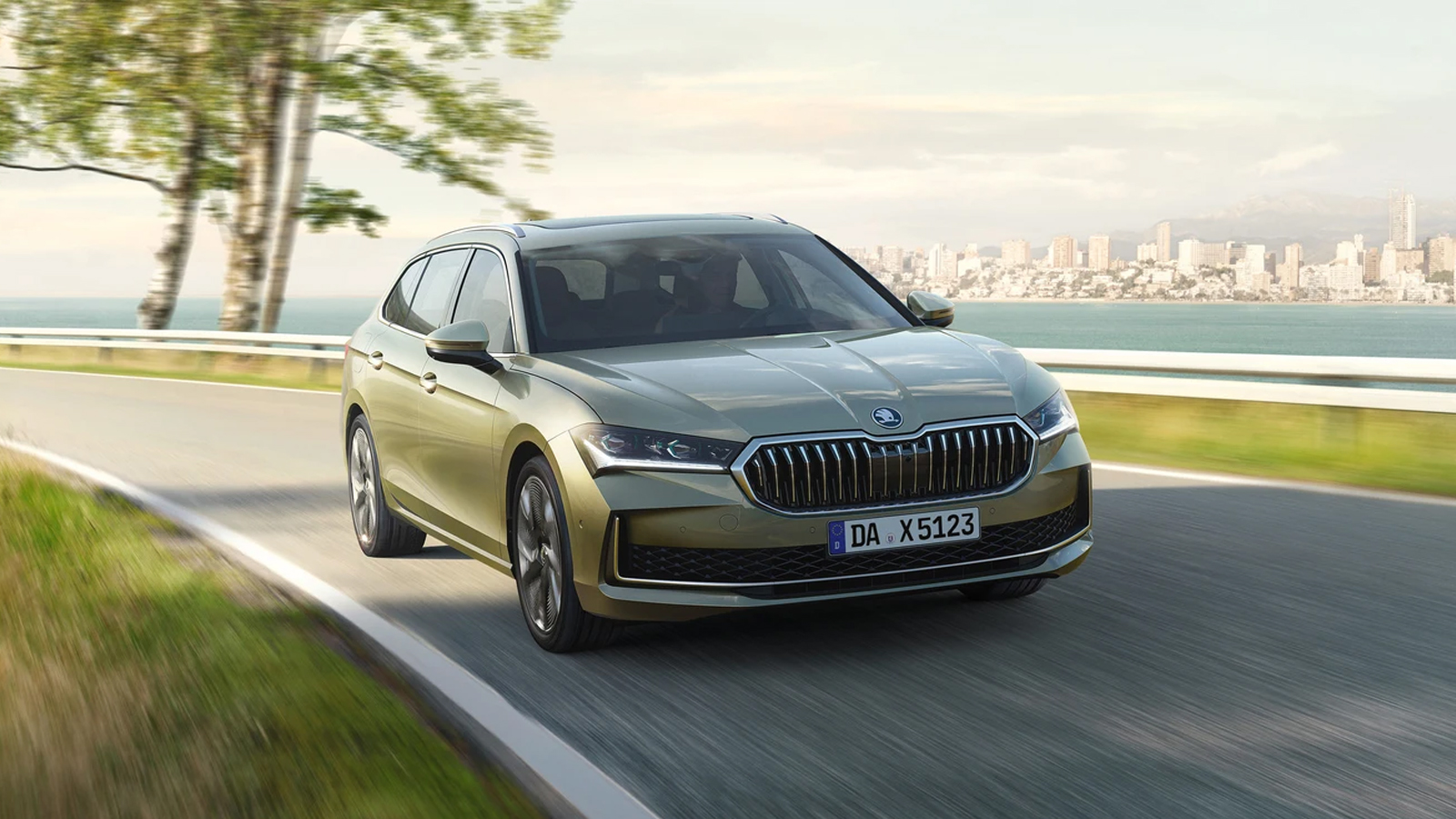 ŠKODA SUPERB COMBI
